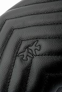 1p21pyy67b-z99-04jpg